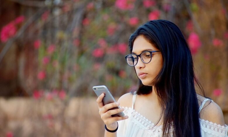 phone number trending online now